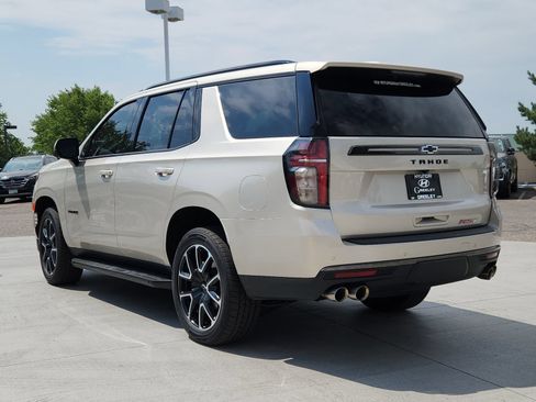 Used 2022 Chevrolet Tahoe RST w/ Sport Performance Package AWD/4WD image 3