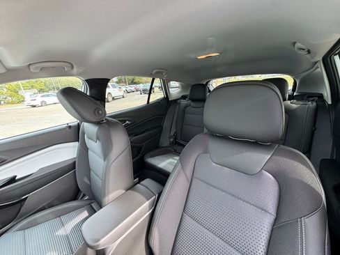 New 2026 Chevrolet Trax LT w/ Driver Confidence Package image 12