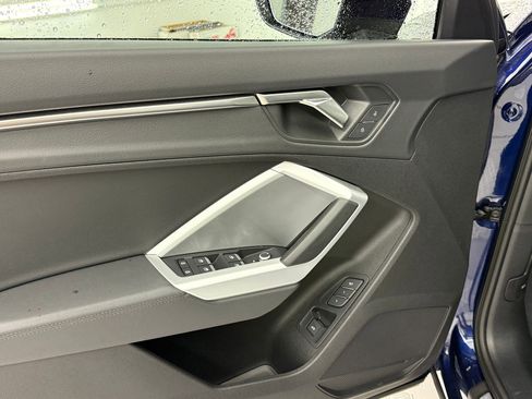 Certified 2025 Audi Q3 2.0T Premium w/ Convenience Package image 14