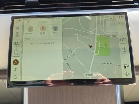 New 2026 Land Rover Range Rover SE image 22