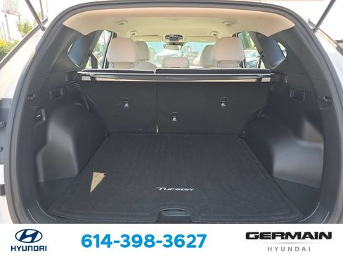 Certified 2025 Hyundai Tucson SE FWD image 21