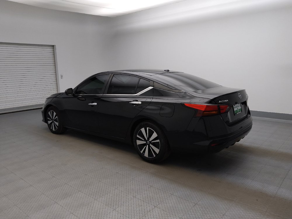 Used 2021 Nissan Altima 2.5 SV FWD image 3