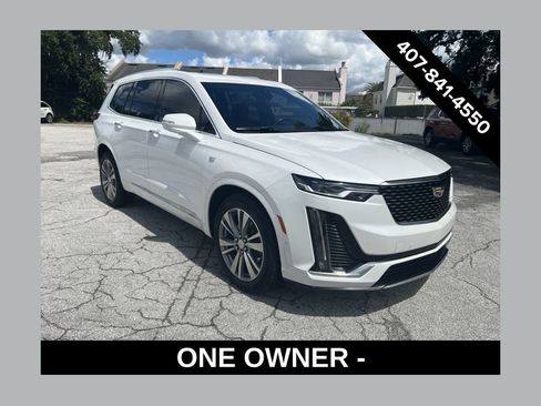 Used 2022 Cadillac XT6 Premium Luxury w/ Technology Package FWD image 1