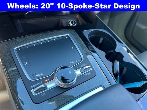 Used 2017 Audi Q7 3.0T Prestige w/ Prestige Package image 27