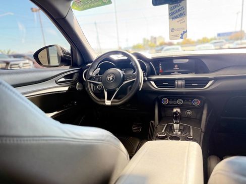 Used 2018 Alfa Romeo Stelvio Ti Sport image 66