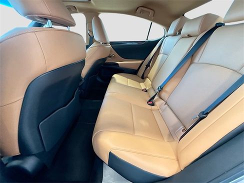 Used 2025 Lexus ES 350 350 image 21
