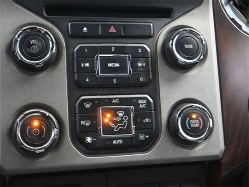 Used 2013 Ford F350 Lariat w/ Lariat Ultimate Pkg image 16