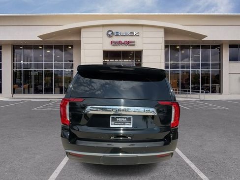 Certified 2023 GMC Yukon SLT w/ SLT Luxury Package RWD image 12