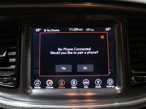 Used 2017 Dodge Challenger SXT w/ Sound Group image 17