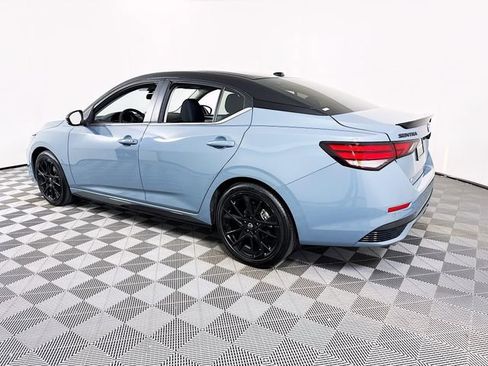 Certified 2025 Nissan Sentra SR w/ Midnight Edition image 21