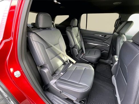 New 2026 Chevrolet Traverse LT w/ Driver Confidence Package image 12