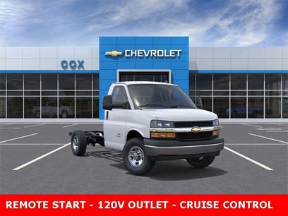 New 2025 Chevrolet Express 3500 w/ Power Convenience Package