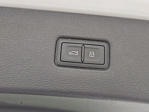 New 2026 Audi Q7 3.0T Prestige image 16