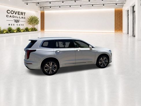 Used 2020 Cadillac XT6 Premium Luxury w/ Platinum Package AWD/4WD image 12