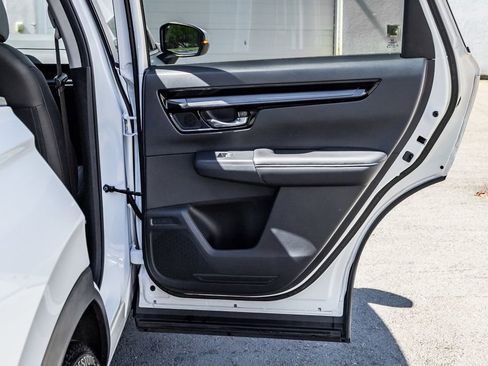 Used 2023 Honda CR-V EX-L image 17