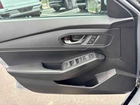 Used 2023 Honda Accord EX-L image 15