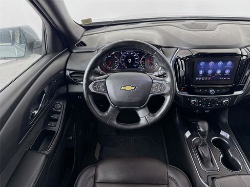 Used 2023 Chevrolet Traverse High Country image 25