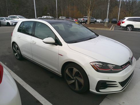 Used 2020 Volkswagen GTI Autobahn image 5