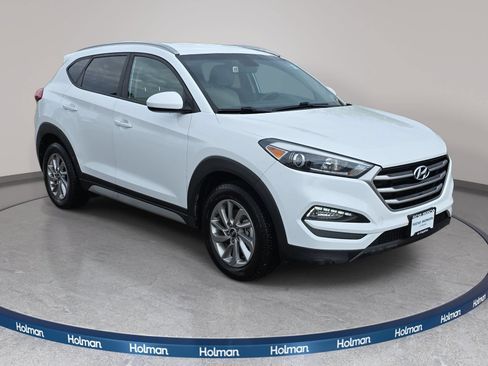 Used 2018 Hyundai Tucson SEL w/ Cargo Package AWD/4WD image 4
