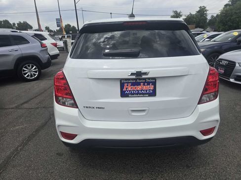 Used 2019 Chevrolet Trax LS w/ Tint and Cruise Package AWD/4WD image 12