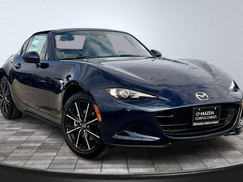 New 2026 MAZDA MX-5 Miata RF Grand Touring RWD image 3