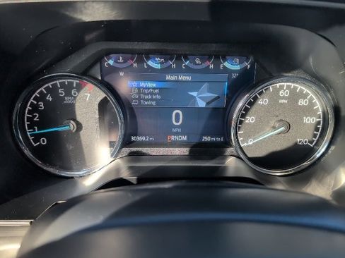 Used 2022 Ford F150 XLT w/ Equipment Group 302A High image 12