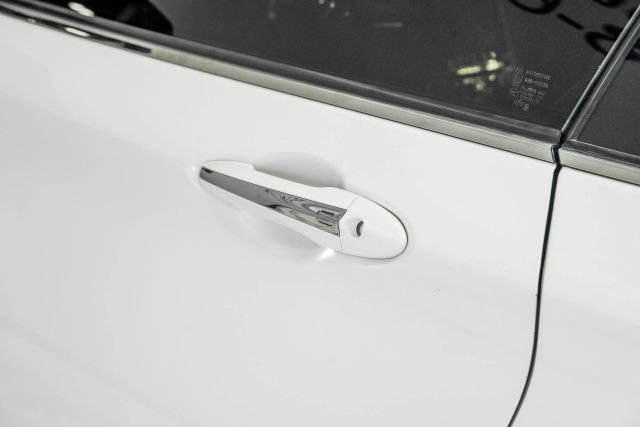 Used 2019 INFINITI Q60 3.0t Luxe RWD image 44