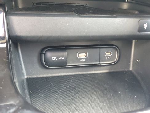 Used 2024 Kia Seltos EX image 25