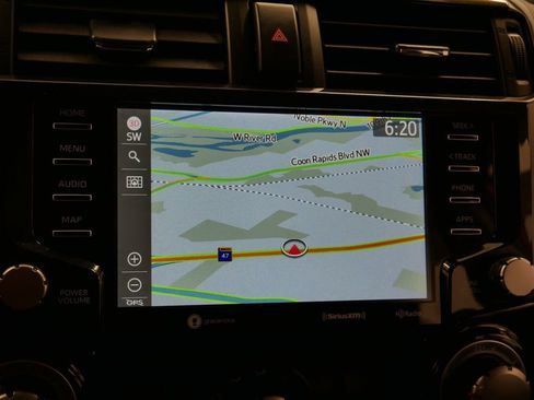 Used 2024 Toyota 4Runner TRD Off-Road Premium image 34