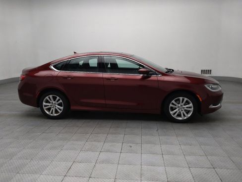 Used 2017 Chrysler 200 Limited Platinum w/ Comfort & Convenience Group image 11
