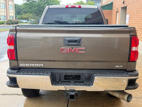 Used 2015 GMC Sierra 3500 SLT w/ Duramax Plus Package AWD/4WD image 4