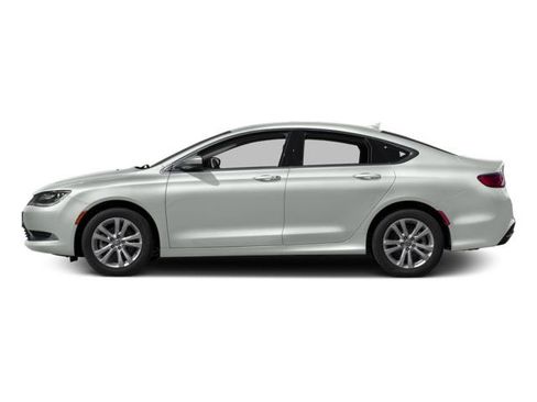 Used 2016 Chrysler 200 Limited image 29