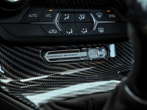 Used 2019 Chevrolet Corvette Grand Sport w/ Grand Sport Heritage Package RWD image 25