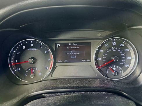 Used 2022 Kia Forte LXS FWD image 24
