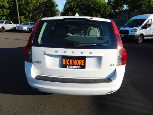 Used 2009 Volvo V50 2.4i image 19