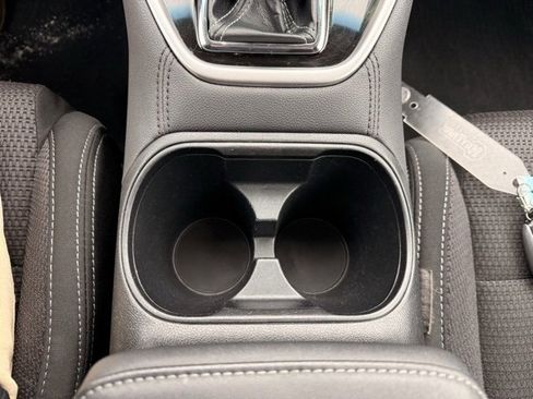 Used 2022 Subaru Outback Premium image 20