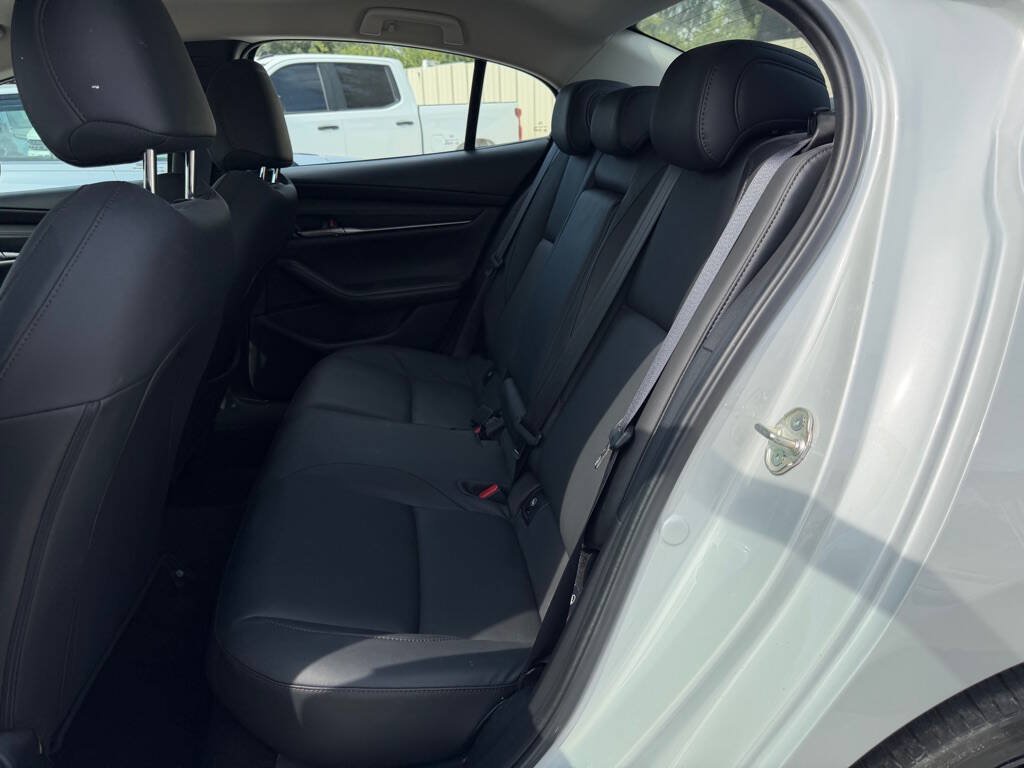 Used 2025 MAZDA MAZDA3 s FWD image 10