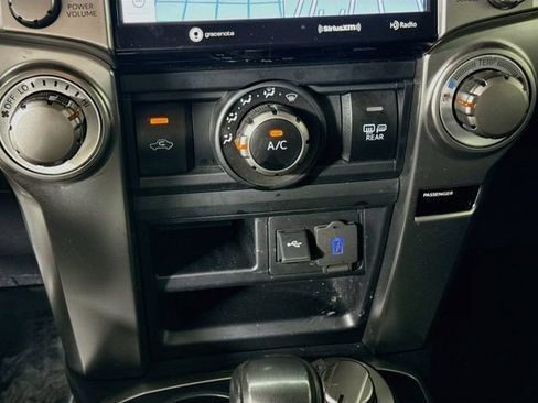 Certified 2024 Toyota 4Runner SR5 AWD/4WD image 18