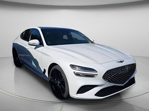 Used 2023 Genesis G70 3.3T w/ Sport Advanced Package AWD/4WD image 4