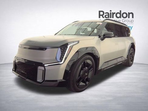 Used 2024 Kia EV9 GT-Line image 1