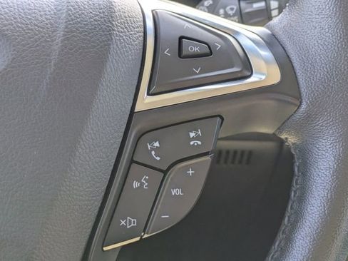Used 2024 Ford Edge Titanium AWD/4WD image 22