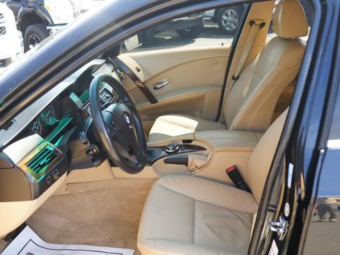 Used 2007 BMW 525i Sedan RWD image 11