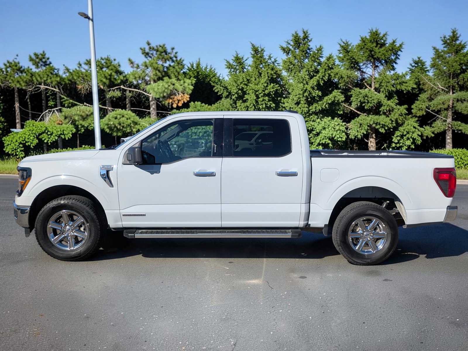 Certified 2024 Ford F150 XLT w/ Mobile Office Package AWD/4WD image 3