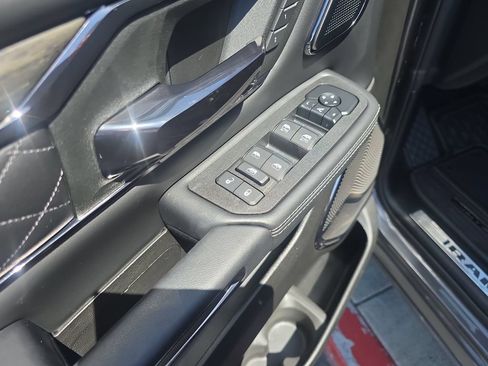 Used 2026 RAM 1500 Limited w/ Body Color Bumper Group AWD/4WD image 11