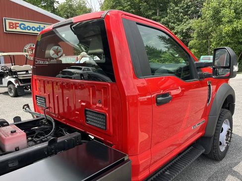 Used 2019 Ford F550 4x4 Regular Cab Super Duty image 42