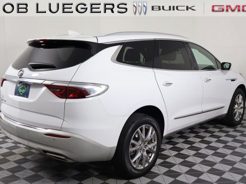 Certified 2023 Buick Enclave Essence w/ Experience Buick Package AWD/4WD image 5
