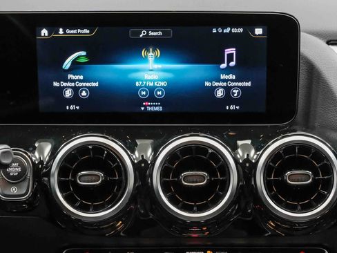 Certified 2023 Mercedes-Benz GLA 250 image 17