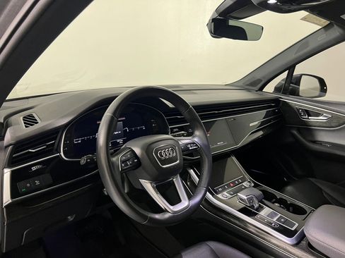 Used 2022 Audi Q7 Premium Plus w/ Premium Plus Package image 4