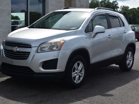 Used 2016 Chevrolet Trax LT AWD/4WD image 15