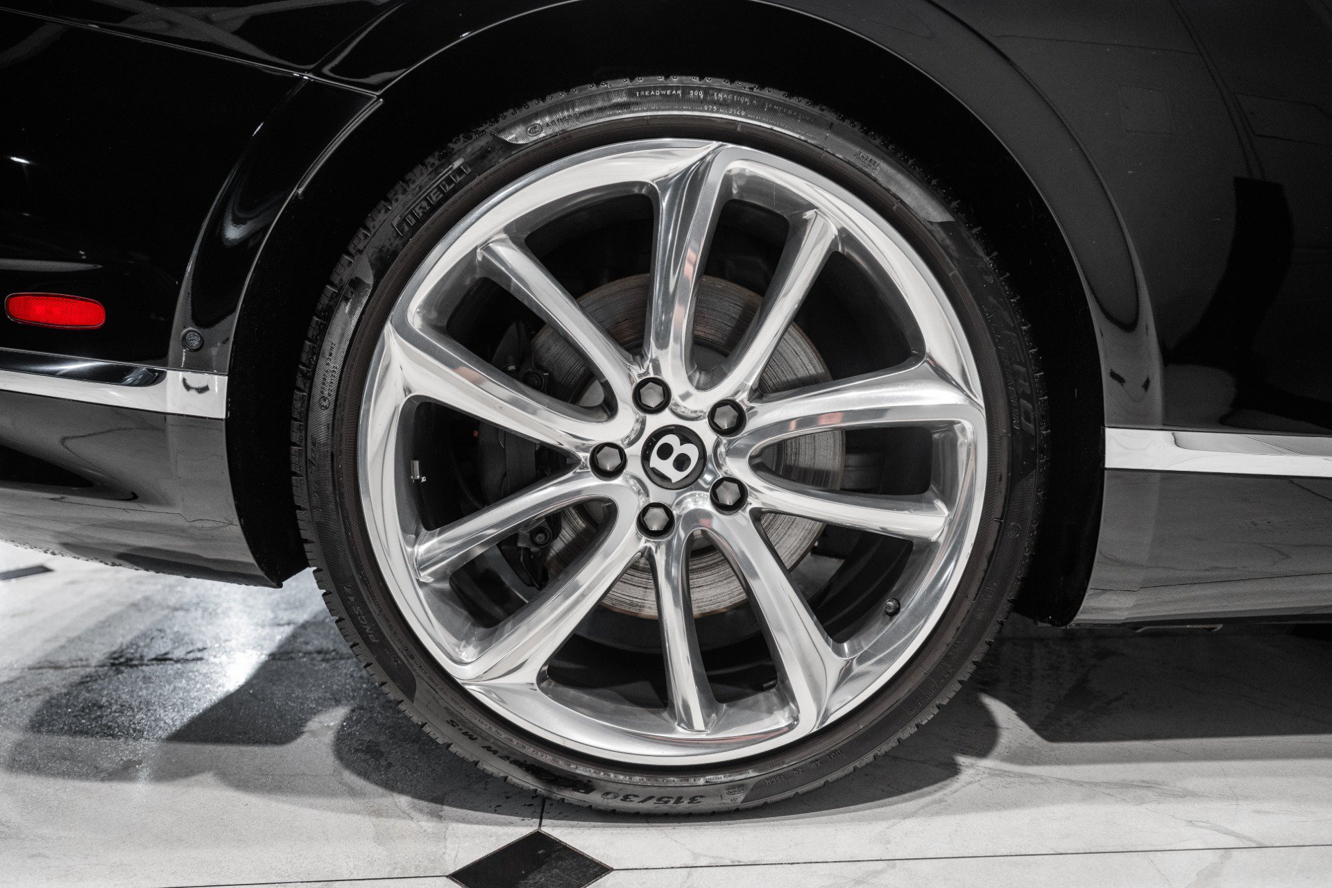 Certified 2023 Bentley Continental GT Azure AWD/4WD image 16